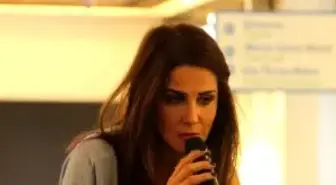 Hande Kazanova, Burçları Yorumladı