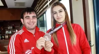 Buse, Gözünü Rio Olimpiyatlarına Çevirdi