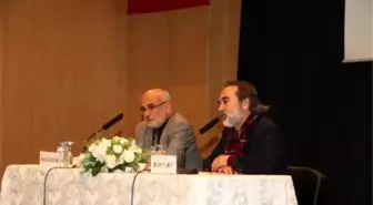 Büyükşehir Belediyesi İstiklal Marşı'nın Kabulünü Mehmet Akif Konferansı ile Andı