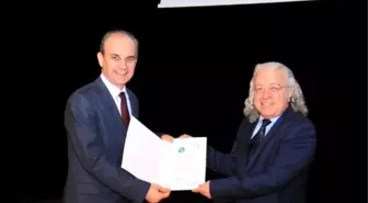 İletişim Kulübünden 'Yönetsel Ortamda İnsan İlişkileri ve Etkili İletişim' Konferansı