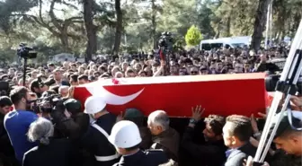 Şehit Polis, Yeni Aldığı Evine Son Kez Getirildi