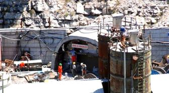 Soma'da, Cep Mesajıyla İşten Çıkartılan 2832 Madenciye Tazminat Sürprizi