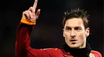 Claudio Ranieri Totti'yi İstiyor