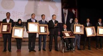 Gazi Kentin Gazilerine Övünç Madalyası Verildi