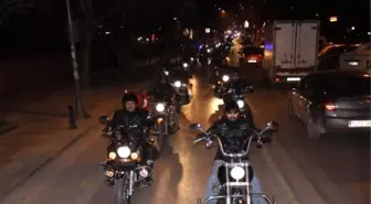 300 Motor Tutkunundan Çanakkale'ye Saygı Sürüşü