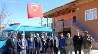 Kaymakam Ali Türk, Şehit Ailelerini Ziyaret Etti