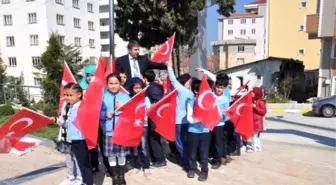Şehit İçin Yazdığı Mektubu Okurken Gözyaşlarına Boğuldu