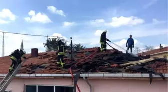 Okulda Yangın Paniği