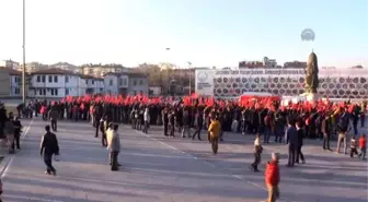 Şehitleri Anma Günü ve Çanakkale Deniz Zaferi'nin 101. Yılı - '57. Alay Yürüyüşü'nün 2.si...