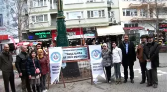 Öğrenciler Yaşlıları Unutmadı