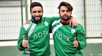 Gökhan Gönül'ün Kardeşleri Aynı Takım İçin Ter Döküyor