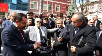 Kırşehir Valisi Öncü Oldu Siyasi Parti İl Başkanları Demir Dövdü