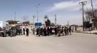 Afganistan'da Dostum Taraftarlarından Protesto - Mezar-I Şerif