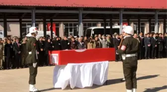 Mardin'de Şehitler İçin Askeri Tören Düzenlendi