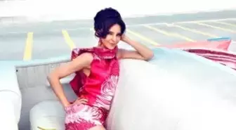 Hande Ataizi'den Muhabirlere: Niye Çekiyorsunuz Dingiller