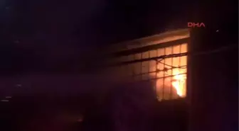3 Kişilik Ailenin Mahsur Kaldığı Yangında Can Pazarı Yaşandı