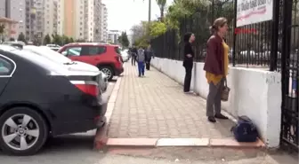 Antalya - Öğretmen ve Velinin 'Köpek Besleme' Kavgası