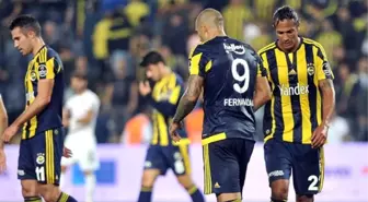 Fenerbahçe'de Sezon Sonu Gönderilecek İsimler Belli Oldu