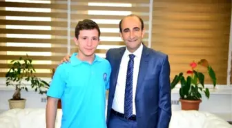 Madalya Avcısı Rakip Tanımıyor