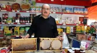 Market Sahibinden Müşterilerine Katkısız Doğal Bal