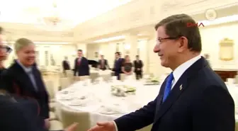 Başbakan Davutoğlu, U2 Grubunun Solisti Bono ve ABD Kongre Üyelerini Kabul Etti