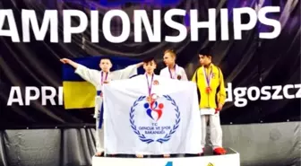 7. Dünya Shotokan Karate Şampiyonası'nda Hasan Yıldırım Altın Madalya Kazandı