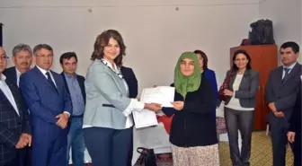 Halk Eğitim Kursiyerleri Sertifikalarını Aldı