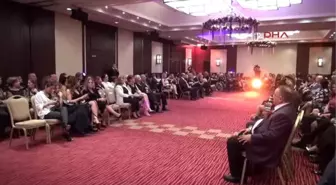 Mersin-'2023'e Hikâyeler' Yaşlılar İçin Podyuma Çıktı