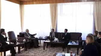 Otizm Gönüllüleri Derneği, Rektör Koçak'ı Ziyaret Etti