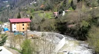 Rize'de Taşkın Koruma Duvarı Tartışması