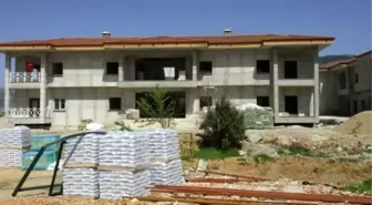 Muğla'da 7 Yıldızlı Yaşlı Bakım Evi İnşaatı Hızla İlerliyor