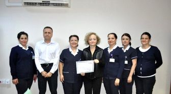 Balcalı Hastanesi Hemşirelerine 'Yoğun Bakım Poster Ödülü'