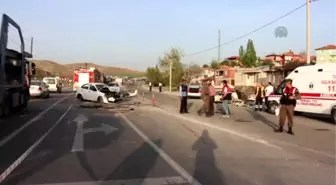 Trafik Kazası: 3 Ölü, 4 Yaralı