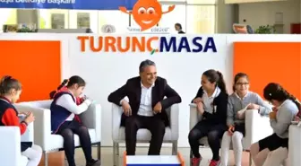 Başkan Uysal, Turunç Masa'da Öğrencileri Ağırladı