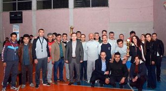 Çatak'ta Kurumlar Arası Voleybol Turnuvası