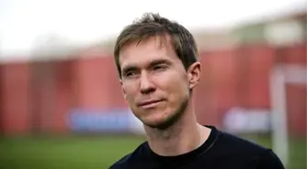 Hleb, İlhan Cavcav'ın Tahtına Talip