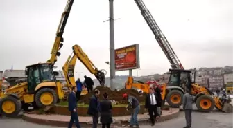 Belediyeden Trafiği Rahatlatacak Yeni Kavşak Düzenlemesi