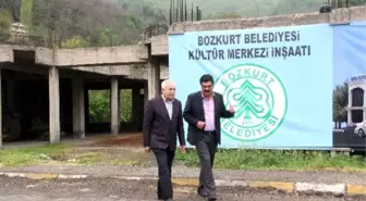 Eski Bakan Başesgioğlu, Bozkurt'u Ziyaret Etti