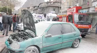 Afyonkarahisar'da Park Halindeki Araç Alev Aldı