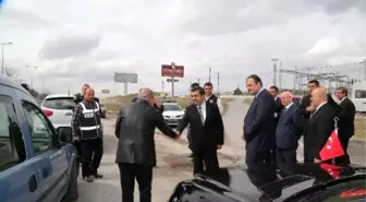 Vali Düzgün Yol Arama ve Kontrol Noktasını Denetledi