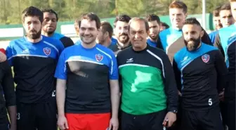 Bakan Yardımcısı Boynukalın, Karabüksporlu Futbolcularla İdmana Çıktı