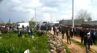 Evlerinin Bahçesinde Bulduğu Cismin Patlaması Sonucu Yaralanan Çocuk Kurtarılamadı(2)