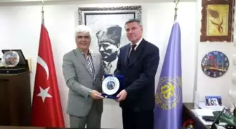 Sivrihisarlılar Derneği'nden Eskişehir Tuhafiyeciler Odası'na Ziyaret