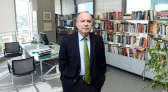 Dw'nin 'İfade Özgürlüğü Ödülü' Sedat Ergin'e