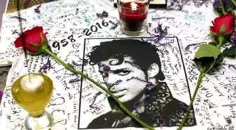 Vefat Eden Pop İkonu Prince'in Albümleri Yok Satıyor