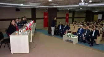 Karaman'da 'Helal ve Sağlıklı Gıda' Paneli