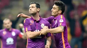 Galatasaray, Kadroyu Neredeyse Yarı Yarıya Azaltacak