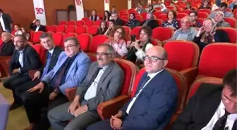 Burdur'da Teke Yöresi Halk Çalgıları Yarışması'nda Ödüller Törenle Dağıtıldı.