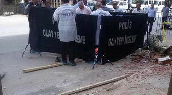 İskeleyi Tutan Duvarın Çökmesiyle Zemine Çakılan 2 Kalıp Ustası Öldü