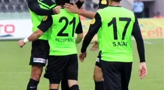 Denizlispor Ligde Kalmak İçin Kenetlendi